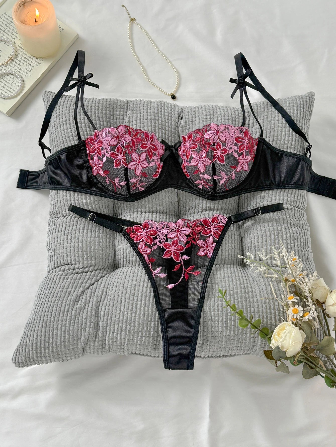 Floral Lace Embroidered 2- Piece Lingerie Set